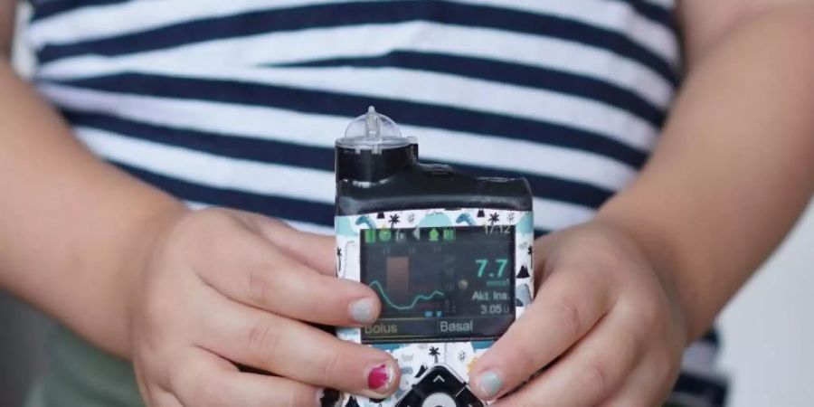 In Coronazeiten, sind die Diabeteserkrankungen bei Kindern und Jugendlichen gestiegen. Foto: Jörg Carstensen/dpa/Archivbild