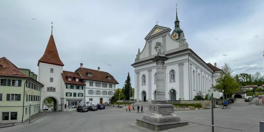 Der Kirchplatz in Sempach.