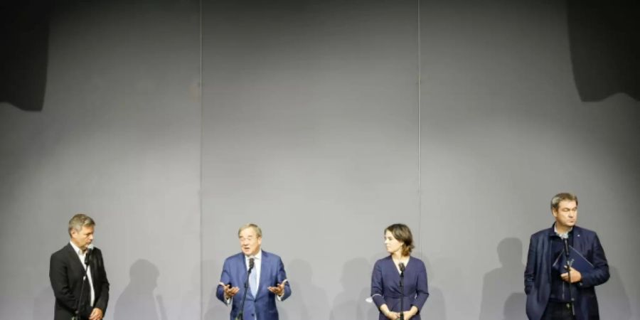 Habeck, Laschet, Baerbock und Söder nach ihrem Gespräch