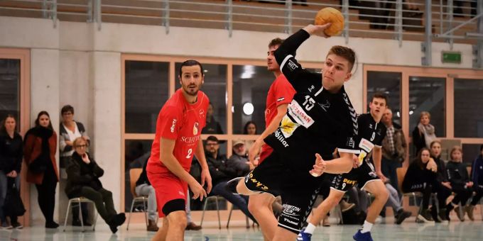Im dritten Spiel innerhalb von einer Woche trifft der KTV heute Donnerstag, hier mit Noah Heinzer am Ball, zu Hause auf den TV Muri. KTV Muotathal