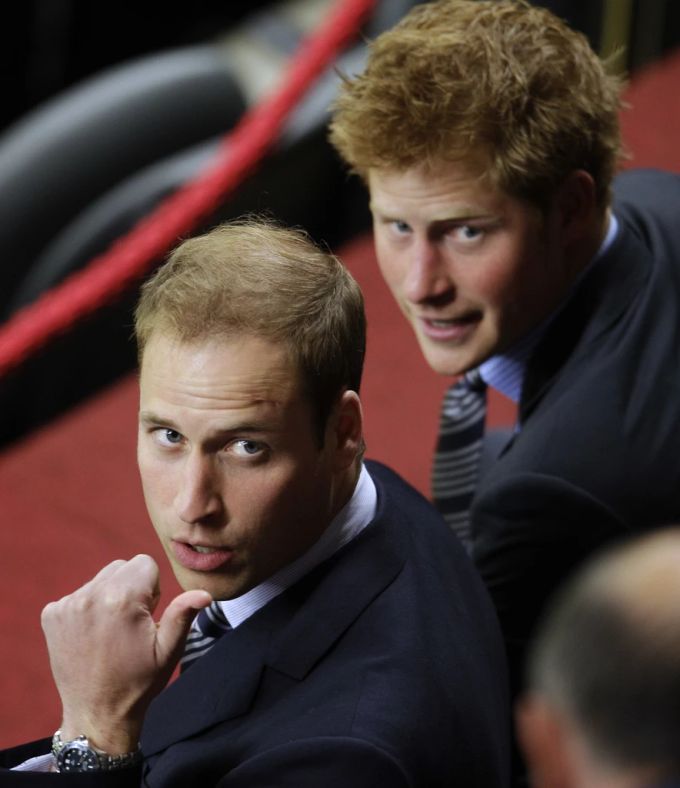 Ein Bild aus dem Jahr 2010: Prinz Harry und Prinz William. Prinz Harry Prinz William