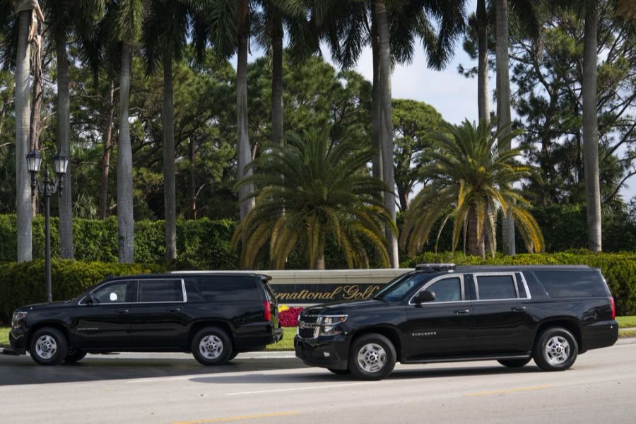 Der Ex-Präsident wird sein Anwesen in Mar-A-Lago um 12 Uhr mittags Ortszeit verlassen.