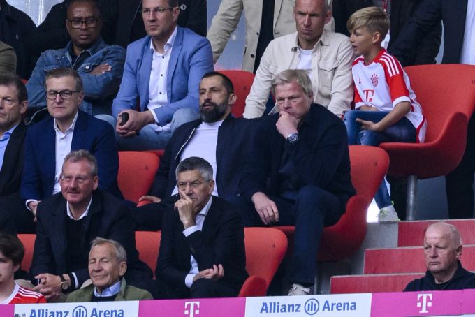 Von rechts nach links: Oliver Kahn, Hasan Salihamidzic und Jan-Christian Dreesen. FC Bayern