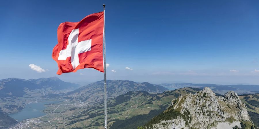 Berge, Gletscher und Seen: Das Alpenidyll Schweiz ist weltweit bekannt – und bedroht von den Folgen des Klimawandels.