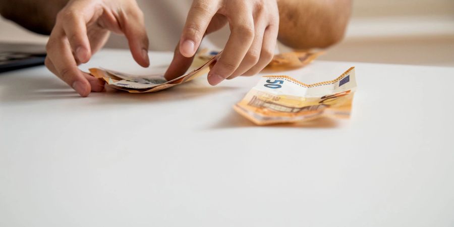 Viele Studierende in Deutschland haben nicht mehr als 800 Euro im Monat zur Verfügung.