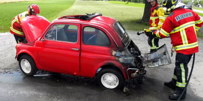 Beim Brand wurde niemand verletzt. Dozwil Brand Fahrzeug
