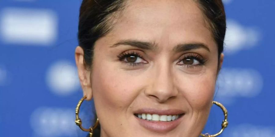 Die Schauspielerin Salma Hayek zeigt sich in den sozialen Netzwerken leicht ergraut. Foto: Jens Kalaene/dpa-Zentralbild/dpa