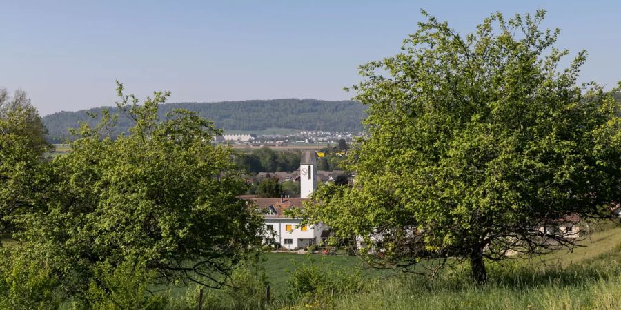 Die katholische Kirche in Birmenstorf (AG).