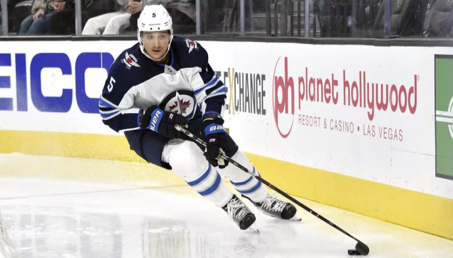 Mittlerweile steht Luca Sbisa in der NHL für die Winnipeg Jets auf dem Eis.