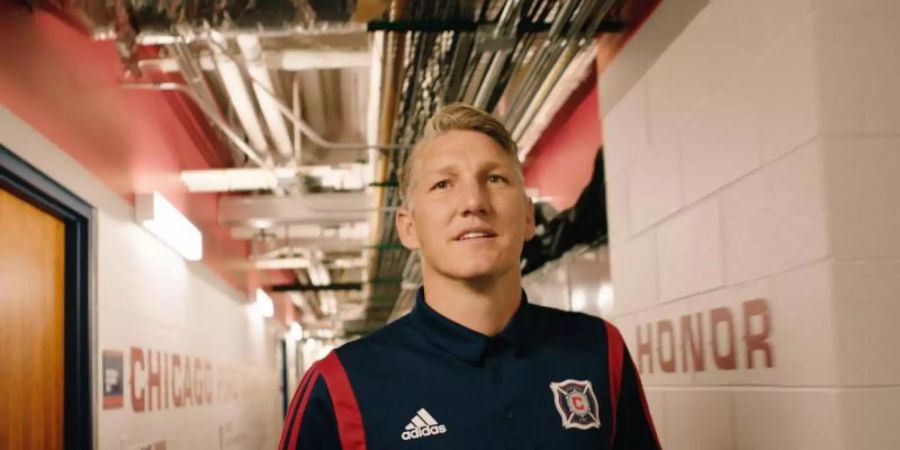 Seine Karriere beendete Bastian Schweinsteiger in Chicago. Foto: Amazon/Barefoot Films/dpa