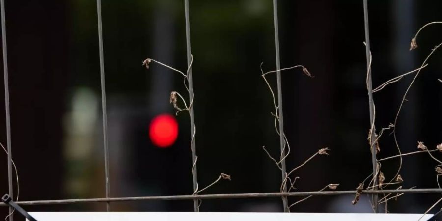 Eine Absperrung des Gesundheitsamts in Göttingen. Foto: Swen Pförtner/dpa