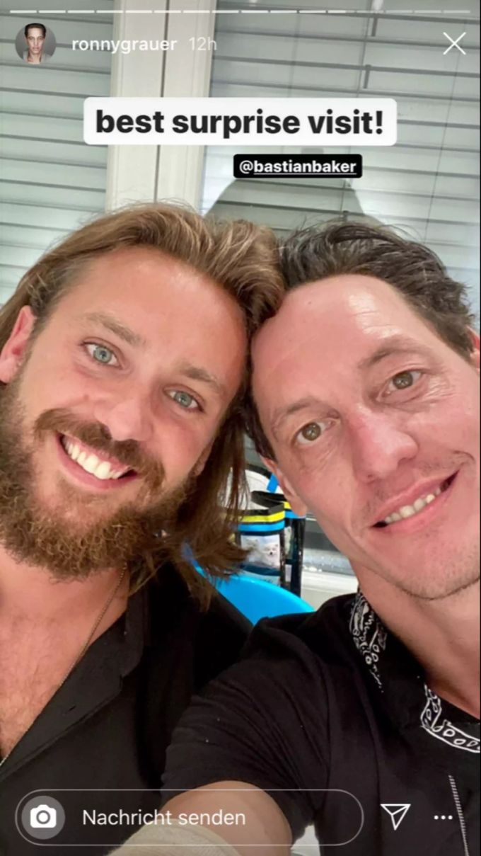 Bastian Baker trägt jetzt Bart. baker