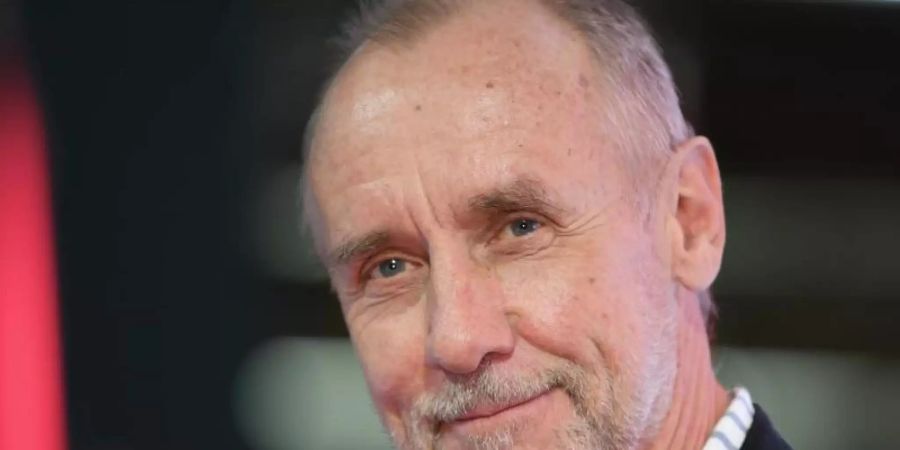 Der schwedische Bestsellerautor Håkan Nesser hat sich auf Kriminalgeschichten verlegt. Foto: Arne Dedert/dpa