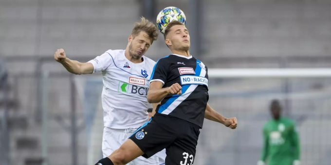 Joel Geissmann (FC Lausanne-Sport) gegen Giotto Morandi (GC). GC FC Lausanne-Sport