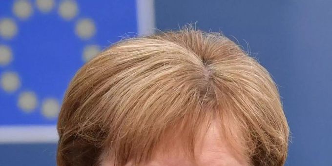 Bundeskanzlerin Angela Merkel trifft beim EU-Gipfel im Gebäude des Europäischen Rates ein. Foto: John Thys/AFP Pool/AP/dpa Bundeskanzlerin Angela Merkel trifft beim EU-Gipfel im Gebäude des Europäischen Rates ein. Foto: John Thys/AFP Pool/AP/dpa