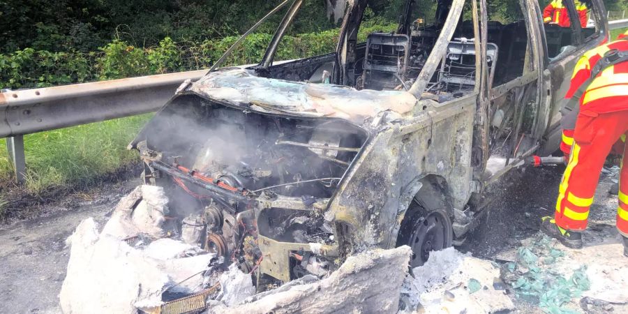 Auto in Brand geraten