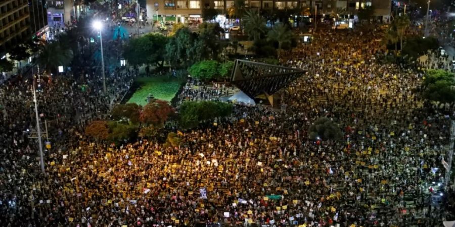 Demonstranten in Tel Aviv