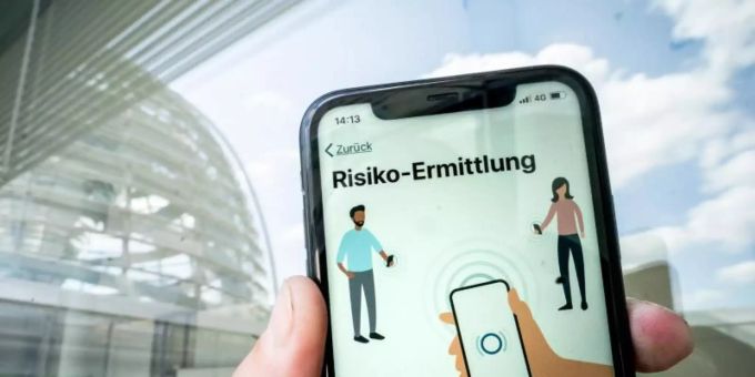 Die Corona-Warn-App ist schon millionenfach installiert worden. Foto: Michael Kappeler/dpa Corona-App