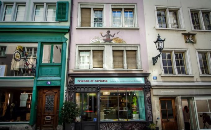 Haus "Zum kleinen Mohren", Neumarkt 22, 8001 Zürich. Ein weiteres «rassistisch geprägtes Haus». Haus Zürich
