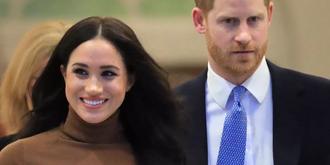 Meghan Markle und Prinz Harry leben in einer Luxus-Villa in Montecito, USA. Jetzt haben sie neue Nachbarn bekommen. Meghan Markle Harry