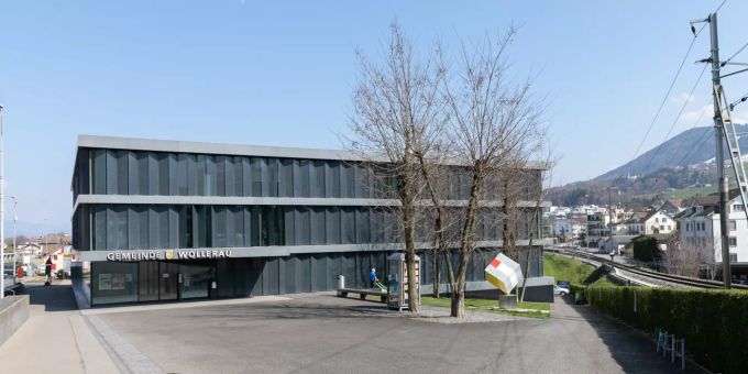Das Gemeindehaus in Wollerau. Das Gemeindehaus in Wollerau.