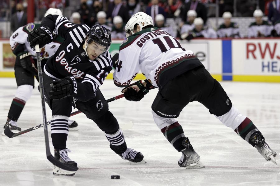 Coyotes Devils Hockey