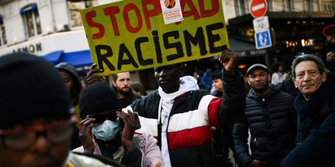 Frankreich - Tausende demonstrieren gegen Rassismus und Polizeigewalt