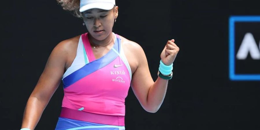 Naomi Osaka aus Japan gewinnt ihr Erstrunden-Match bei den Australian Open gegen Camila Osorio. Foto: Sydney Low/CSM via ZUMA Wire/dpa