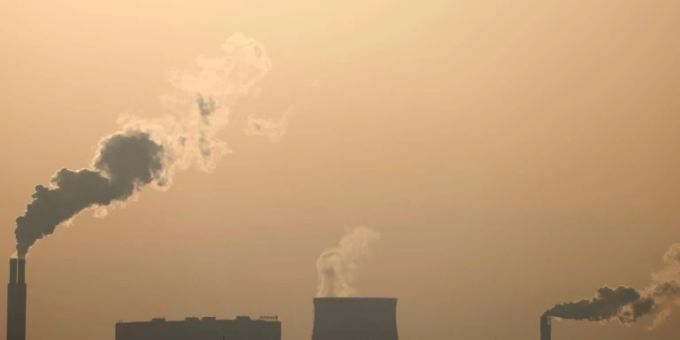 Düsseldorf - BDI-Umfrage: Zahlreiche Unternehmen leiden unter steigenden Energiepreisen