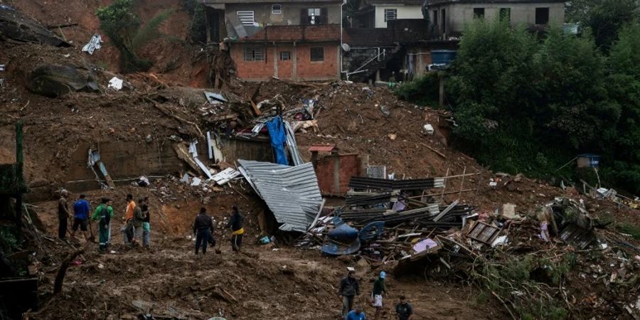 Durch Erdrutsch zerstörte Häuser in Petrópolis