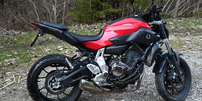 Gähwil: Selbstunfall mit Motorrad Gähwil: Selbstunfall mit Motorrad