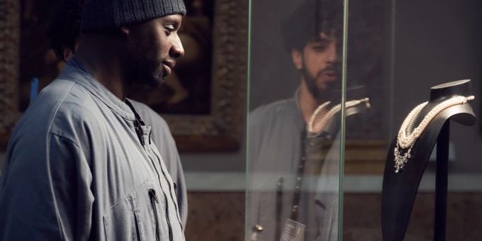 Ironisch: In «Lupin» geht es um einen Meisterdieb, gespielt von Omar Sy. Ironisch: In «Lupin» geht es um einen Meisterdieb, gespielt von Omar Sy.