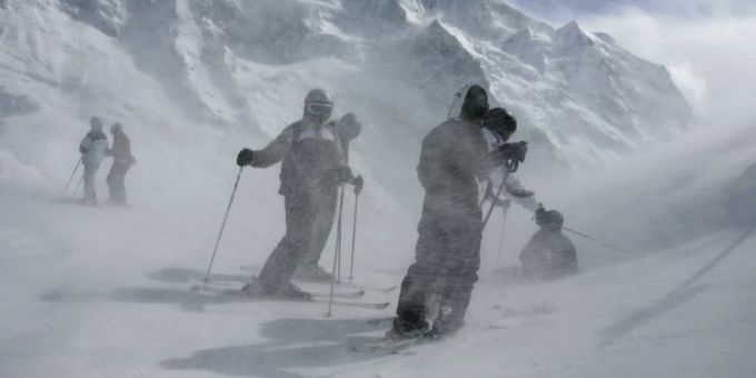 Von Montag bis Mittwoch muss in den Bergen mit stürmischem Wetter gerechnet werden. Wetter Berge Sturm