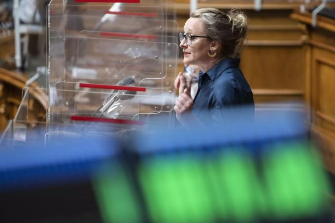 Die grüne Nationalrätin Aline Trede unterstützt das Vorhaben einer Tour de Suisse der Frauen. trede tour de suisse