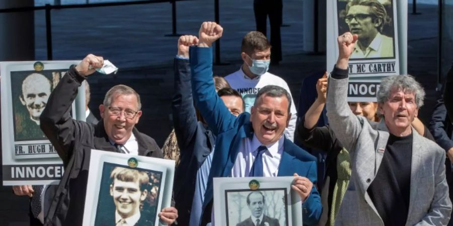 Angehörige nach der Urteilsverkündung
