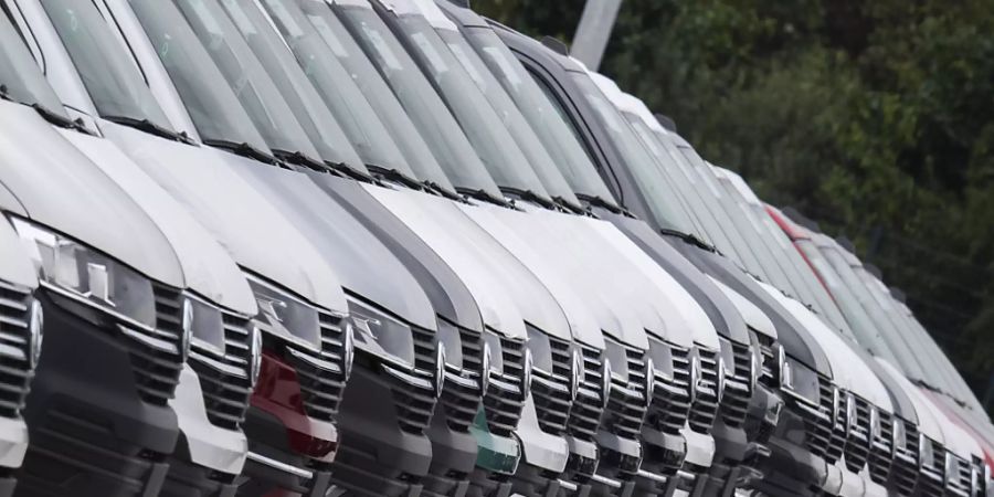 In China greifen die Autokäufer wieder kräftig bei Neuwagen zu  - davon hat Volkswagen im Februar profitiert. (Archiv)