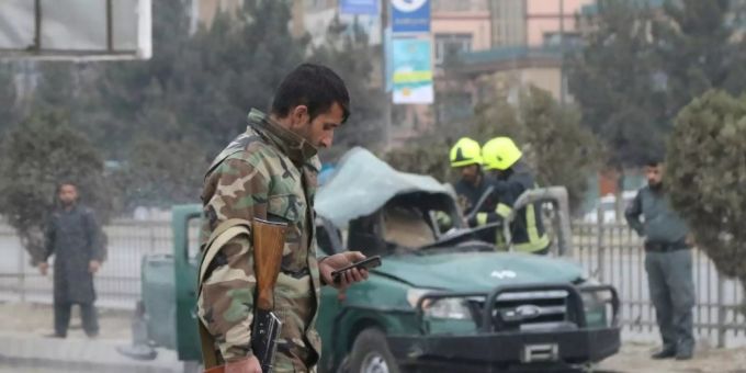 Polizei nach einem Bombenanschlag in Kabul Polizei nach einem Bombenanschlag in Kabul
