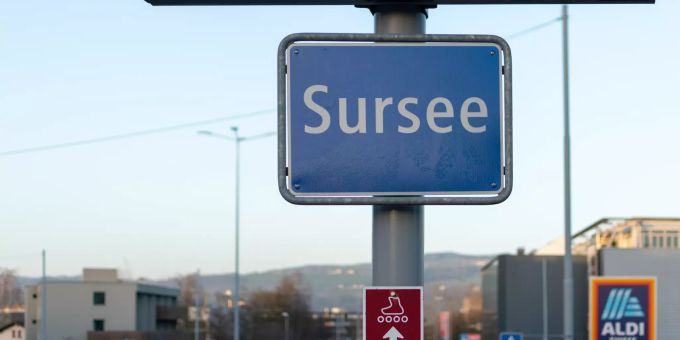 Ortsschild der Stadt Sursee. Ortsschild der Stadt Sursee.