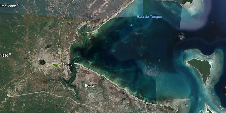 HANDOUT - Die undatierte Aufnahme von Google Earth zeigt den Ort Palma in der Provinz Cabo Delgado in Mosambik. Seit Mittwoch wüteten etwa 100 Angreifer in der Kleinstadt. Foto: -/Google/dpa - ACHTUNG: Nur zur redaktionellen Verwendung im Zusammenhang mit der aktuellen Berichterstattung und nur mit vollständiger Nennung des vorstehenden Credits