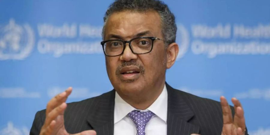 Tedros Adhanom Ghebreyesus, Generaldirektor der Weltgesundheitsorganisation (WHO), spricht während einer Pressekonferenz. Foto: Salvatore Di Nolfi/KEYSTONE/dpa