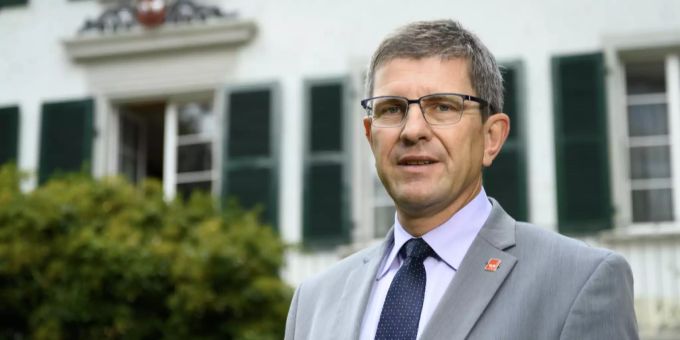 Die SP Kanton Bern lässt den Bieler Stadtpräsidenten Erich Fehr für die Regierungsratswahlen 2022 antreten. erich fehr