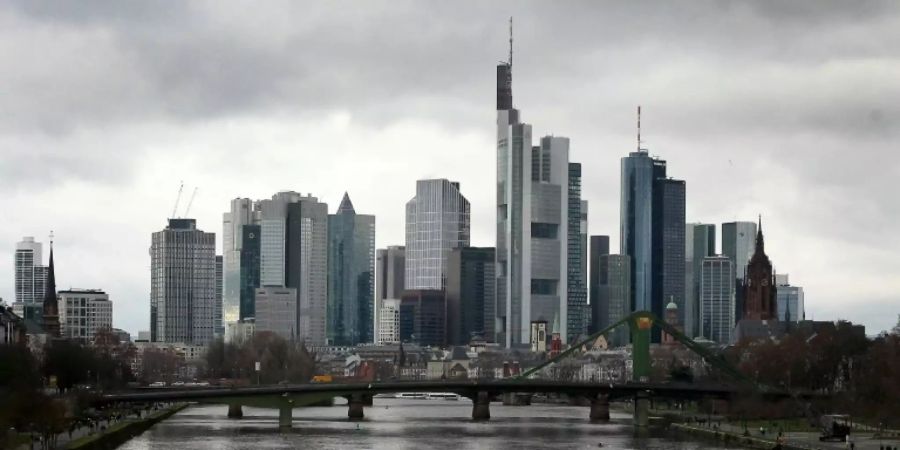 Die Börsianer in Frankfurt freuen sich über neue Rekorde.