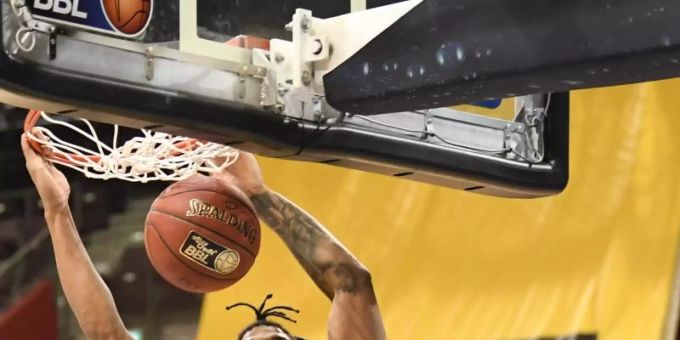 Mit 19 Punkten bester Spieler der MHP Riesen Ludwigsburg gegen die Skyliners: Desi Rodriguez. Foto: Thomas Kienzle/dpa Mit 19 Punkten bester Spieler der MHP Riesen Ludwigsburg gegen die Skyliners: Desi Rodriguez. Foto: Thomas Kienzle/dpa