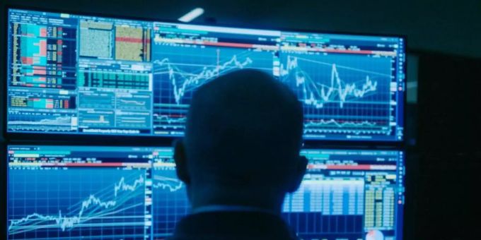 Eine Szene aus der Sky-Dokumentation «Wirecard». Foto: Ness Whyte/Sky/Sperl Film/SFFP/dpa Eine Szene aus der Sky-Dokumentation «Wirecard». Foto: Ness Whyte/Sky/Sperl Film/SFFP/dpa