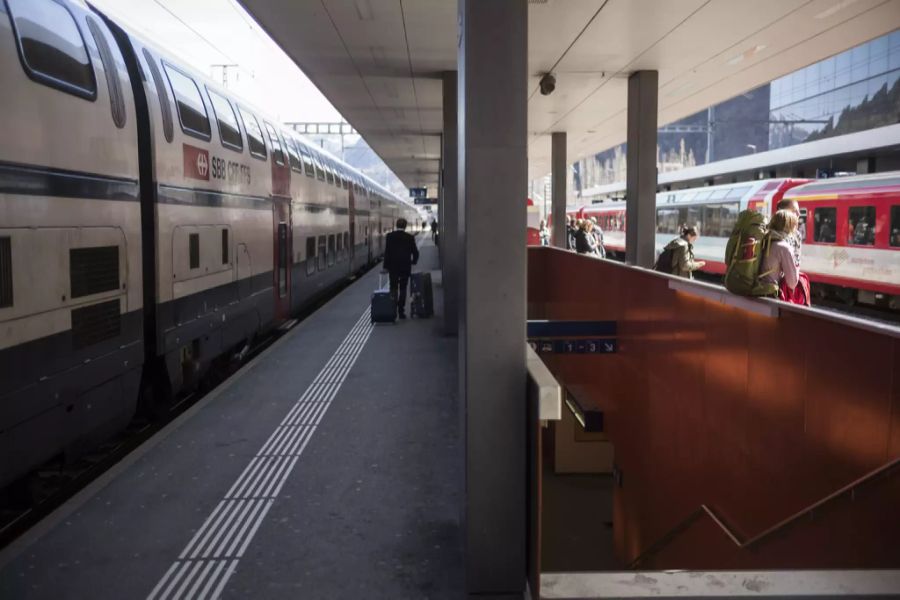 Schnellzug SBB