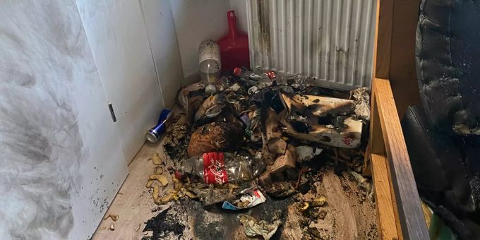 In der Wohnung entstand Sachschaden. Brand