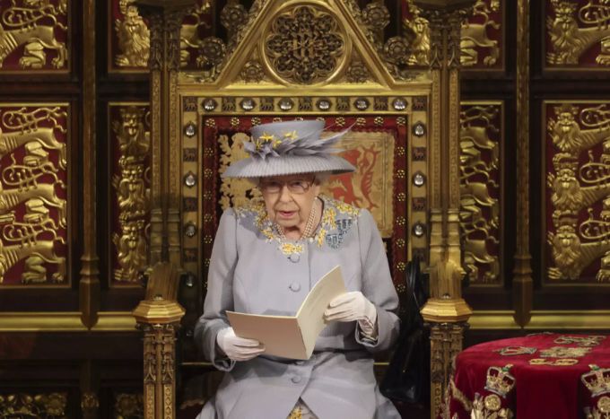 Queen Elisabeth II. während ihrer Rede. Queen Elisabeth II.