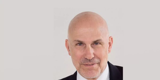 Professor René Sieber, Vorsitzender der Jury. René Sieber