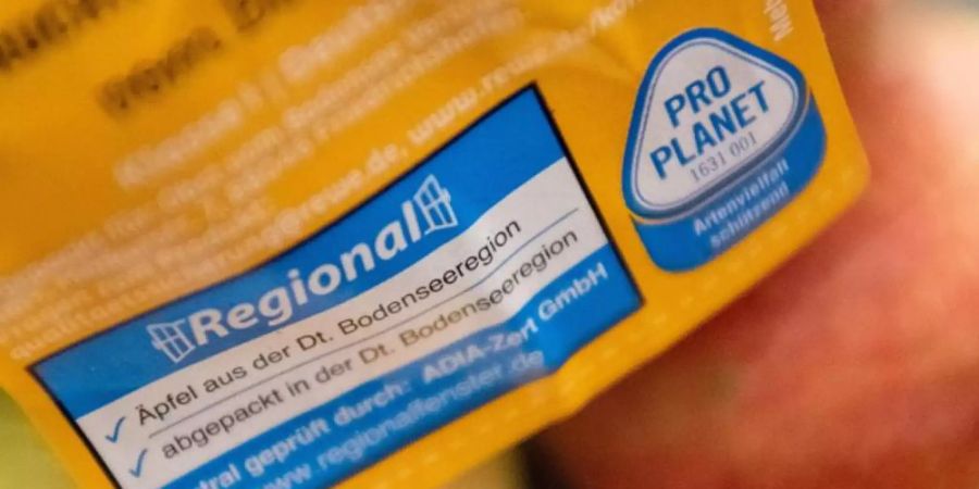 «Wenn regional draufsteht, dann muss auch regional drin sein», sagt der Chef des Verbraucherzentrale Bundesverbands, Klaus Müller. Foto: Lino Mirgeler/dpa