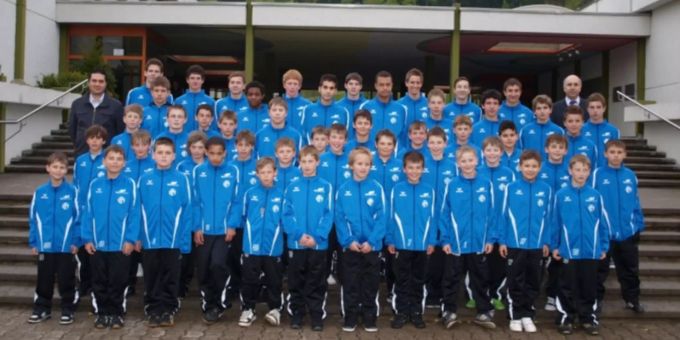 Der neue Trainingsanzug der Junioren des FC Mümliswil. Trianingsanzug FC Mümliswil
